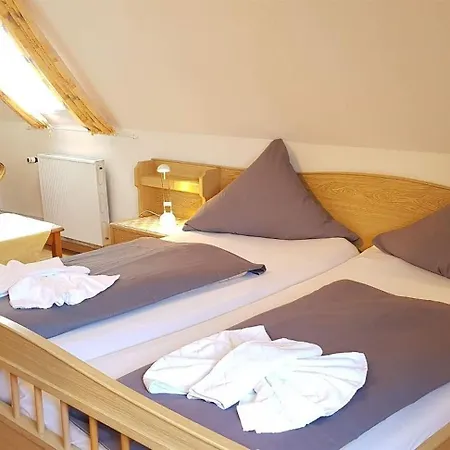 Διαμέρισμα Ferienwohnung-floppy-hansi-og-3 *
